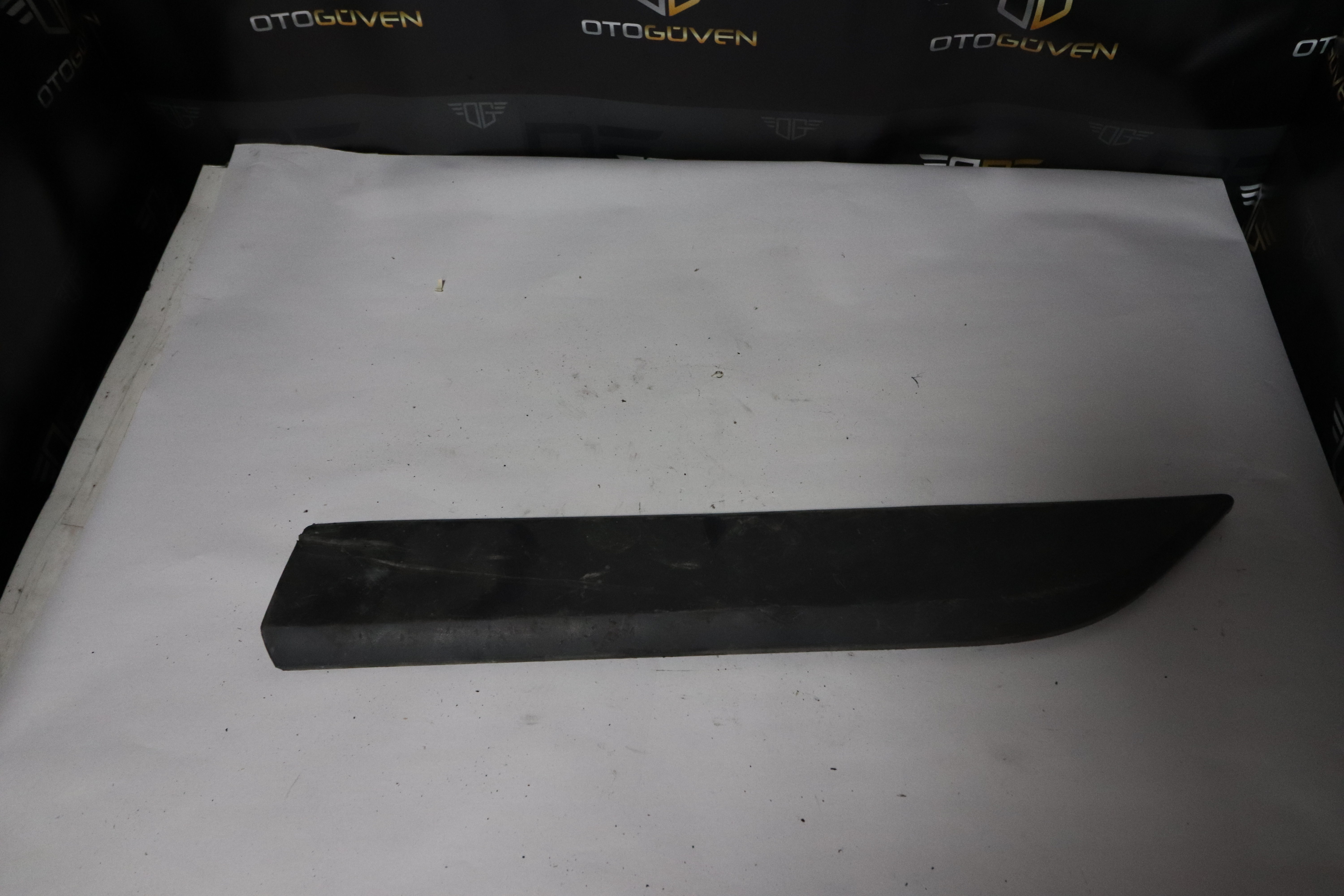 CUSTOM ÖN KAPI PLASTİĞİ