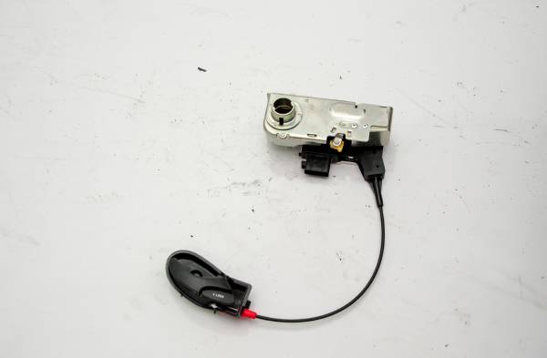 Ford Transit 347 Sol Ön Kapı Kilidi (Çıkma  Orijinal)