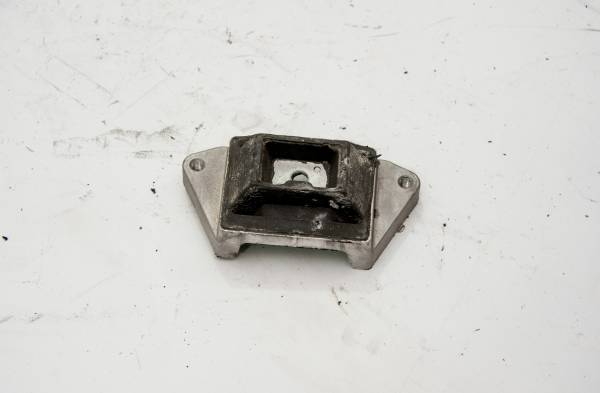 FORD TRANSİT 363 5 İLERİ ŞANZIMAN KULAĞI