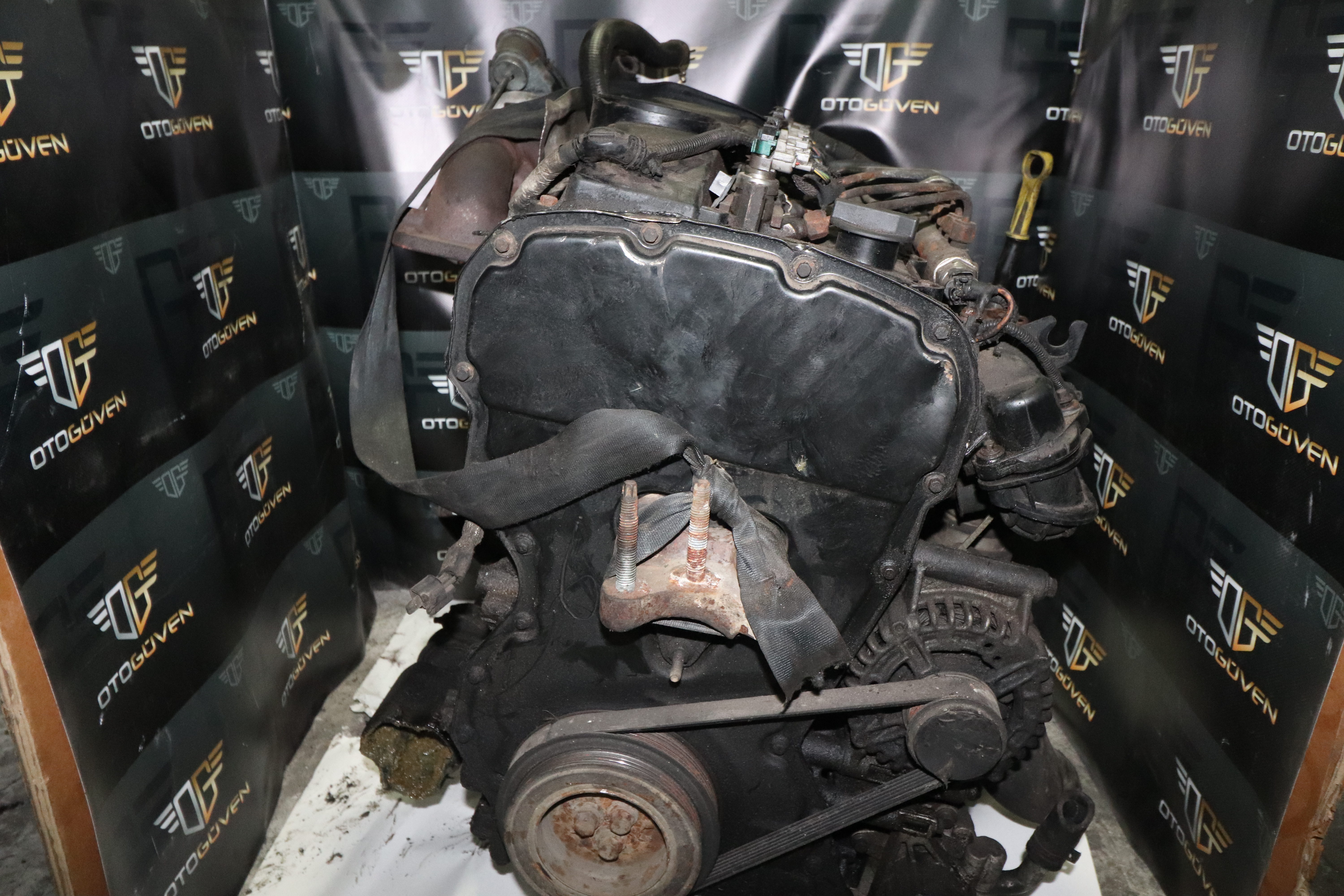 TRANSİT 2.2 ÖNDEN ÇEKER KOMPLE MOTOR