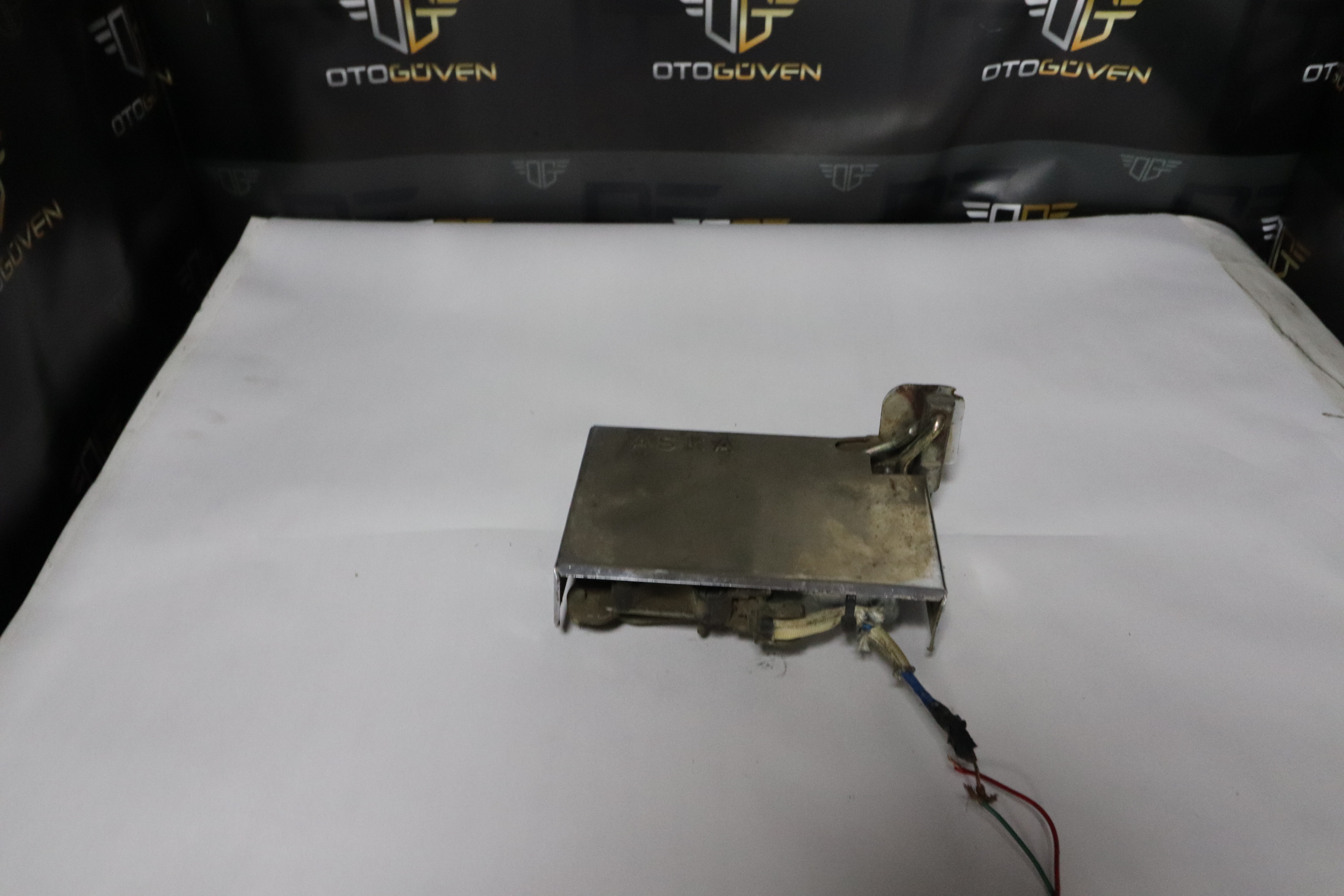 TRANSİT 2002-2011 SÜRGÜLÜ KAPI MOTORU