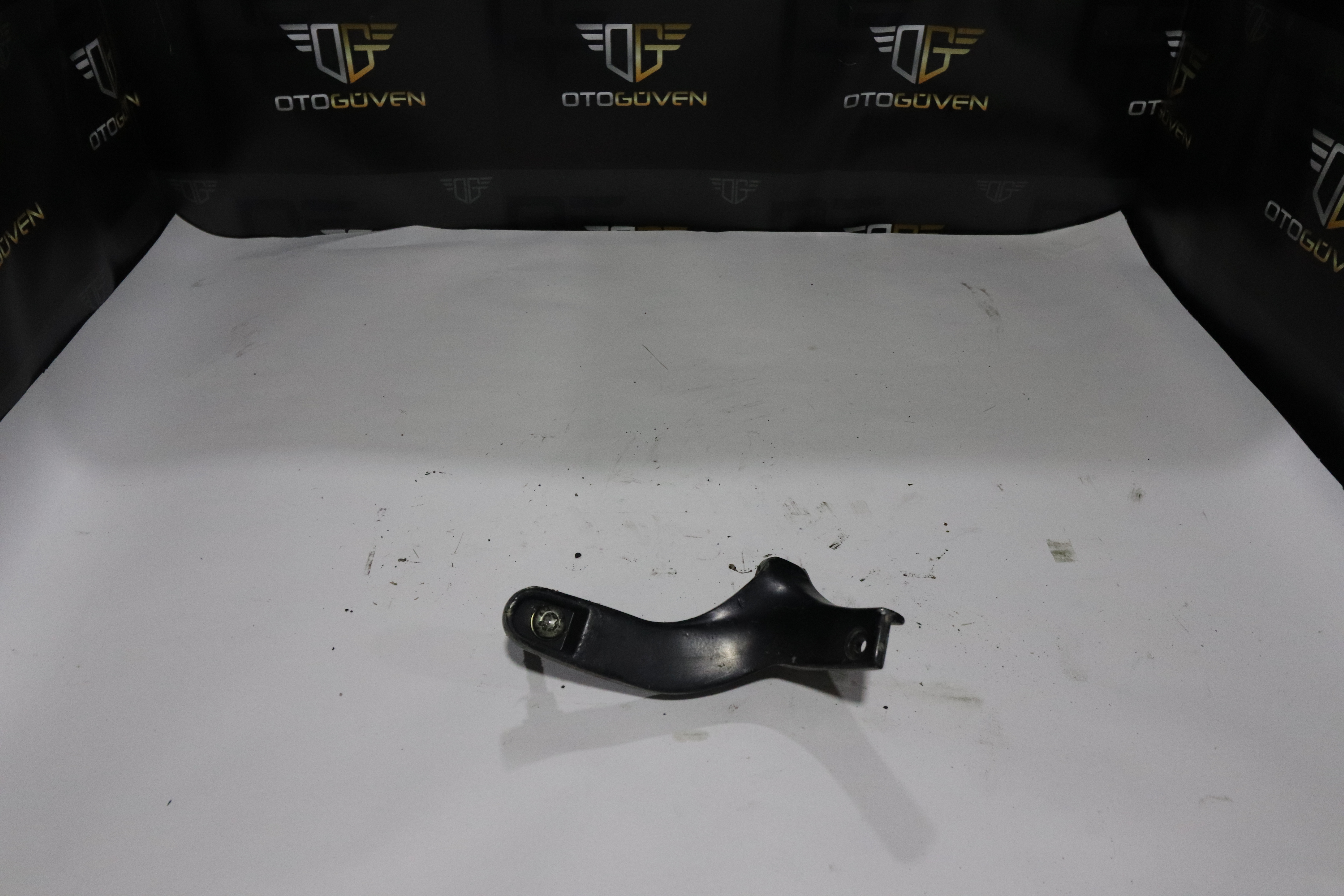 TRANSİT T15 ÜST SÜRGÜLÜ KAPI GERGİSİ