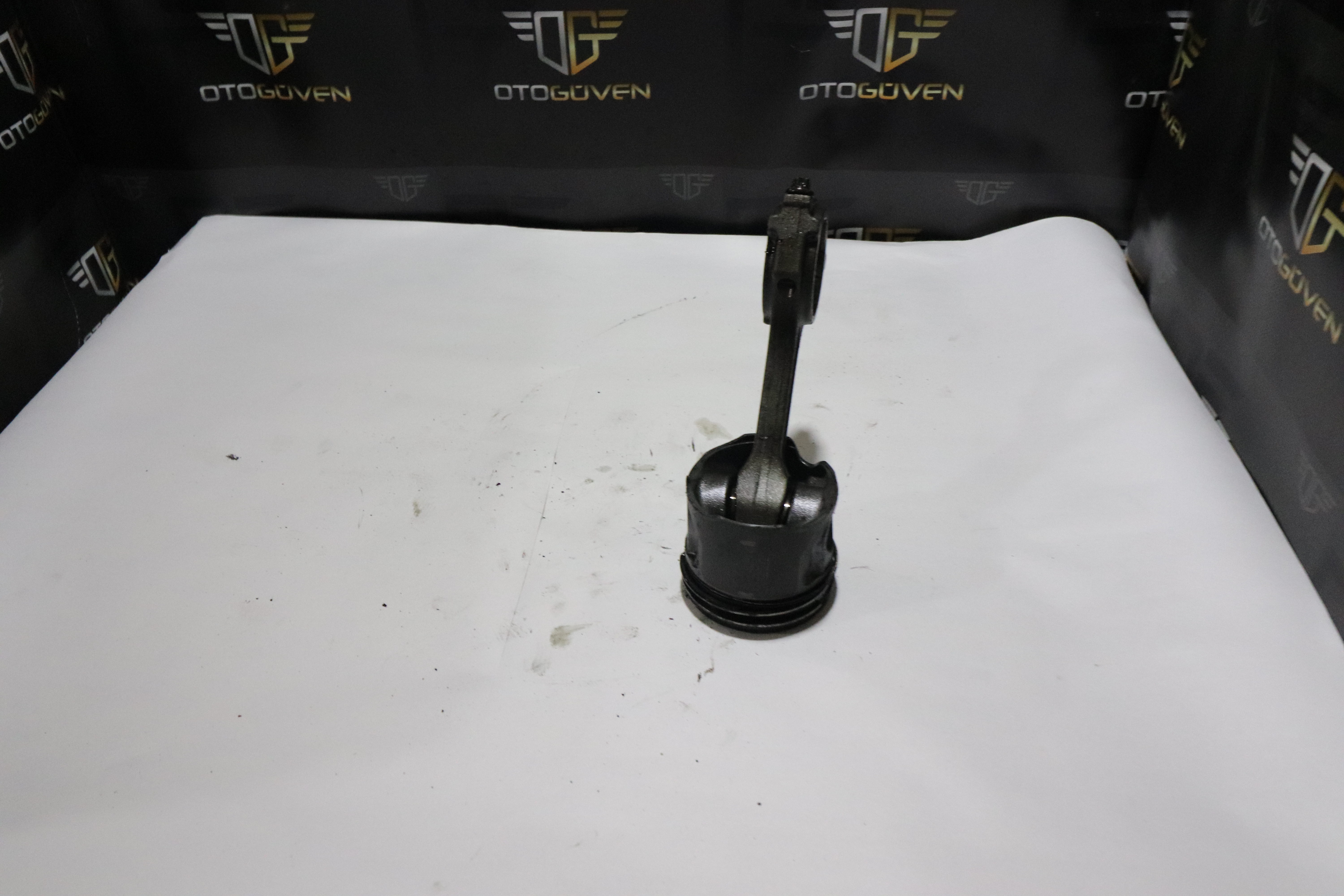 TRANSİT V347 PİSTON KOLU